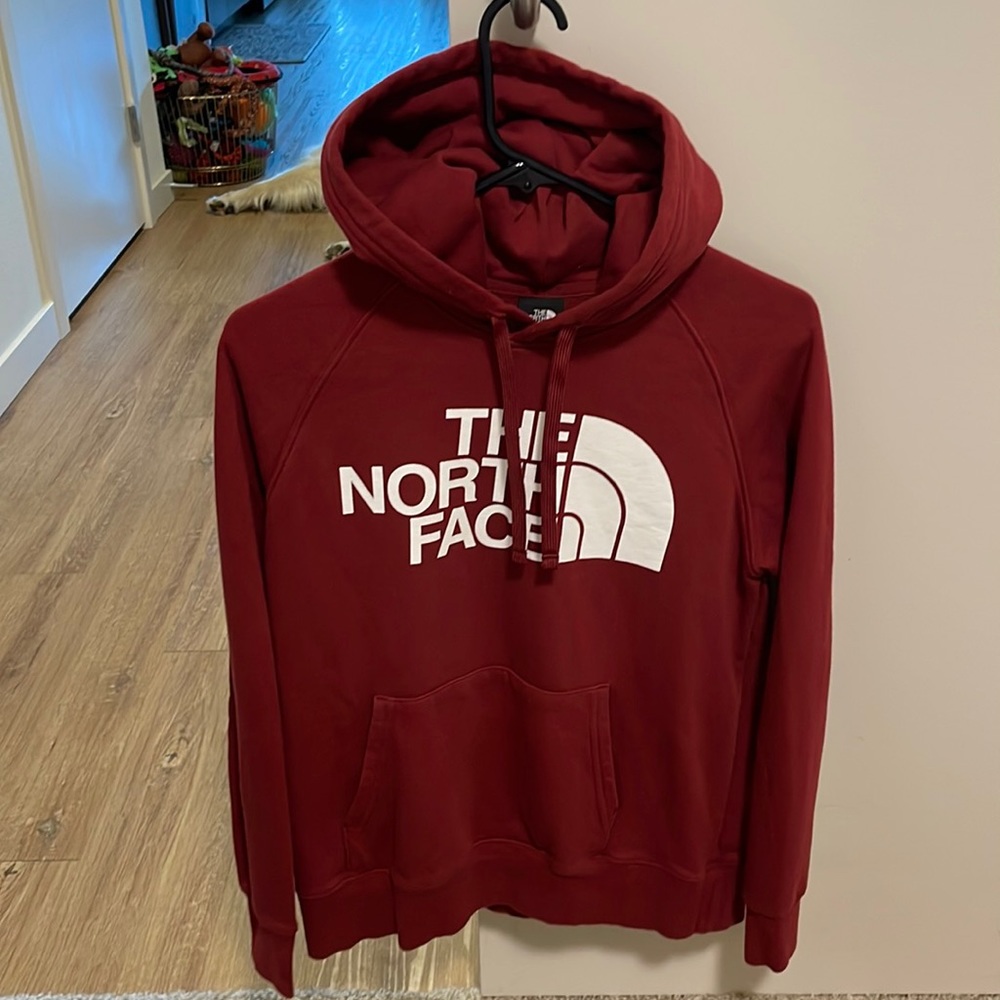 The North Face Hoodie - Maroon/Red